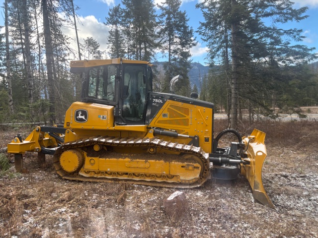 John Deere 750L crawler dozer on Idaho job site